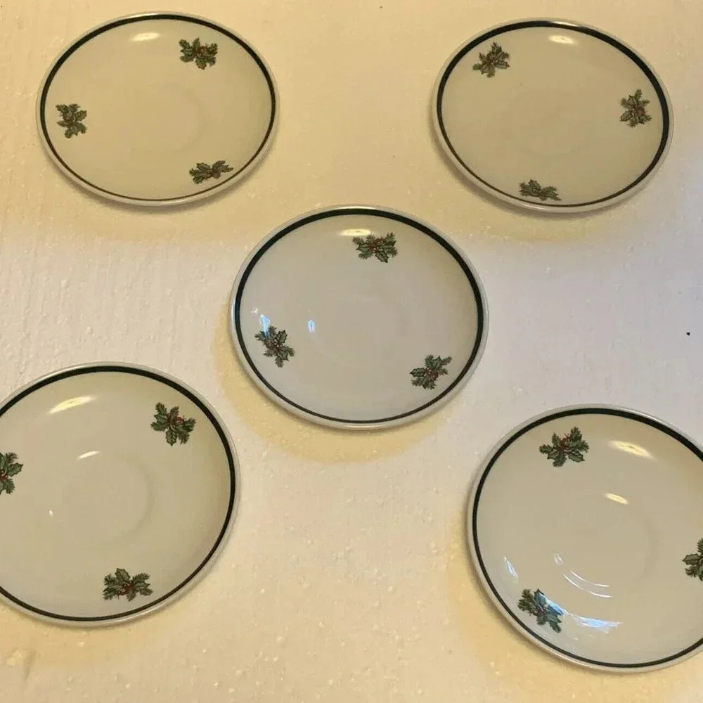 Vintage Set of 5 Johnson Brothers England Holiday Holly Small 6" Plate Saucer